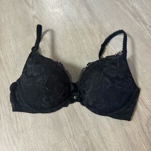 Body by Victoria push up bra